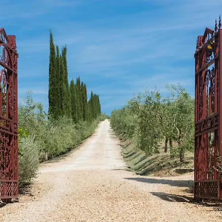 Villa Heritage Florence Chianti Pool & Fitness Center *
